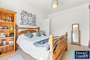 REGENT ROAD- click for photo gallery
